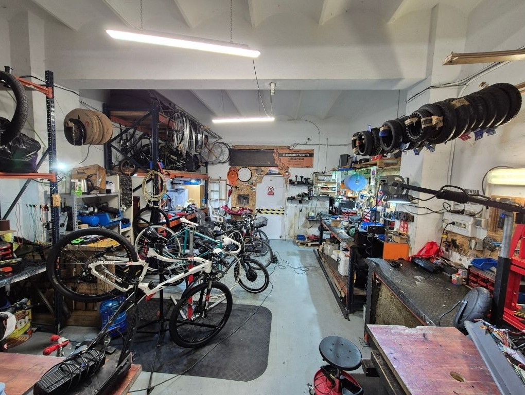 Traspaso Taller Bicis y Patinetes Traspaso Taller Bicis y Patinetes